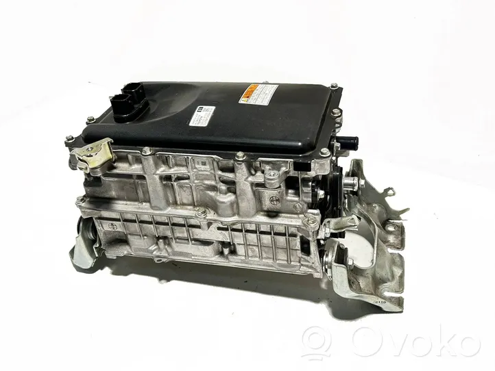 Toyota C-HR Convertisseur / inversion de tension inverseur G920047330