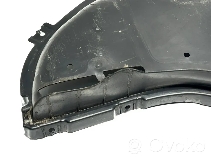 BMW 5 G30 G31 Couvre-soubassement avant 8082212