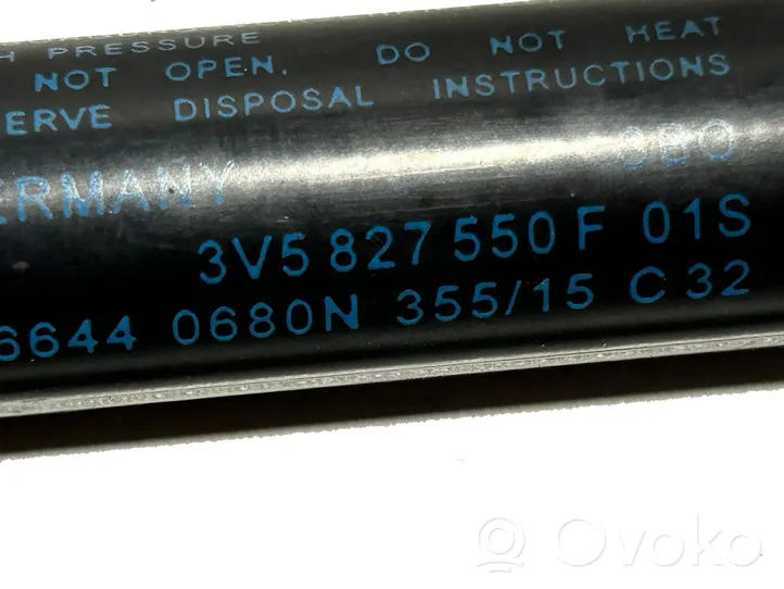 Skoda Superb B8 (3V) Amortiguador/puntal del maletero/compartimento de carga 3V5827550F