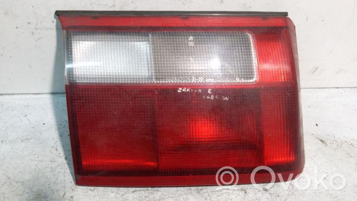 Toyota Carina T210 Lampy tylnej klapy bagażnika 2122