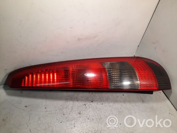 Ford Fiesta Lampa tylna 