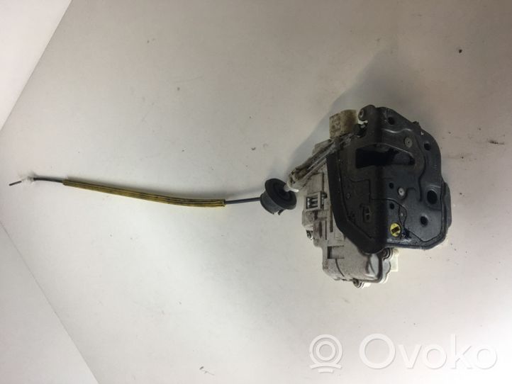 Audi A6 S6 C6 4F Передний замок 4F0839015A