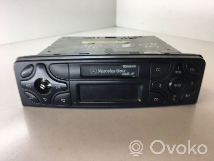 Mercedes-Benz C W203 Radija/ CD/DVD grotuvas/ navigacija A2038201686