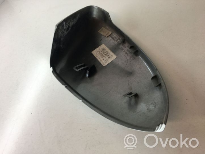 Volkswagen Golf Sportsvan Coque de rétroviseur 213847031