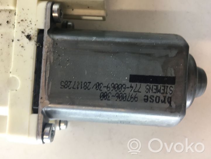 Audi A6 S6 C6 4F Galinis varikliukas langų pakėlėjo 4F0959802F