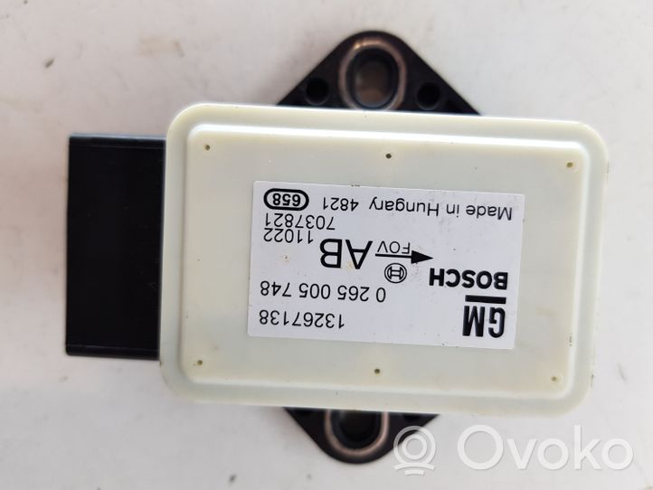 Opel Meriva B Czujnik przyspieszenia ESP 13267138