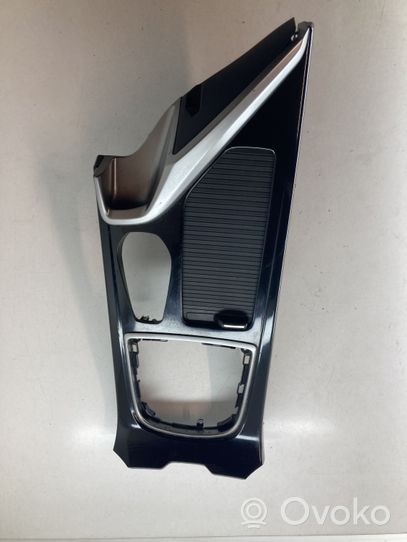 Hyundai i40 Rivestimento in plastica cornice della leva del cambio 9467037900