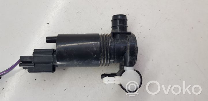 Volvo V40 Pompe de lave-glace de pare-brise 1026810