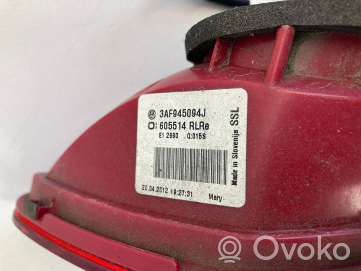 Volkswagen PASSAT B7 Luci posteriori del portellone del bagagliaio 3AF945094J