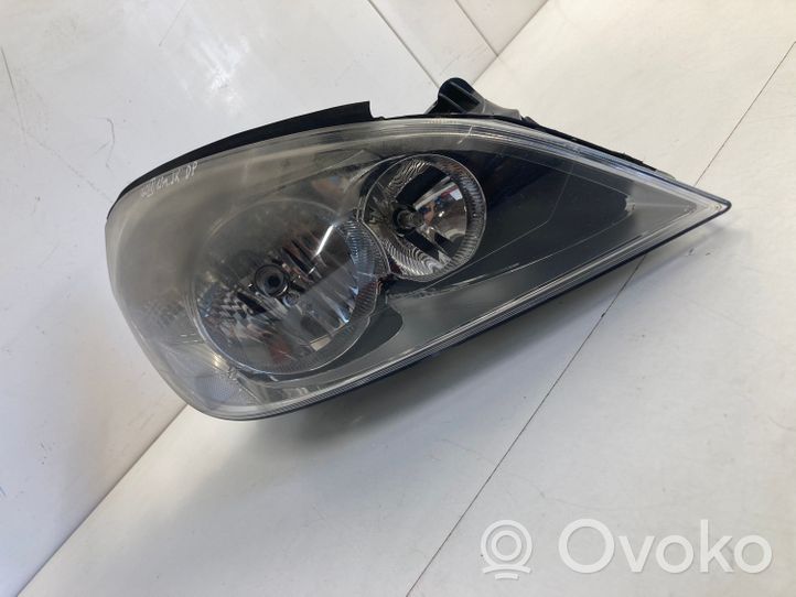 Volvo V60 Lampa przednia 