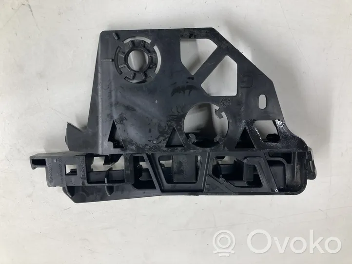 Peugeot 5008 Support de montage de pare-chocs avant 9684022080