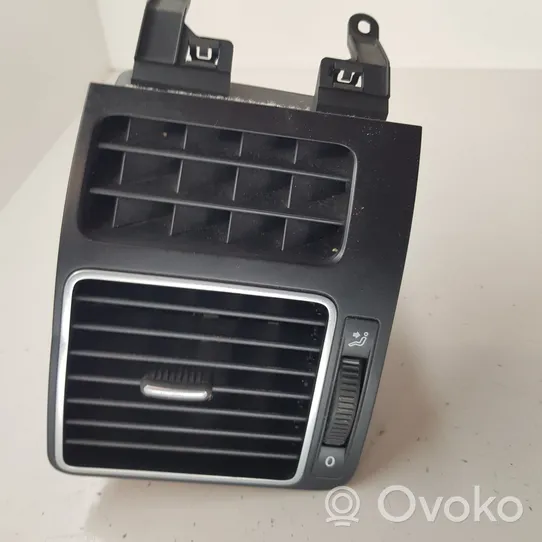 Volkswagen Touran II Copertura griglia di ventilazione laterale cruscotto 1T0819703E