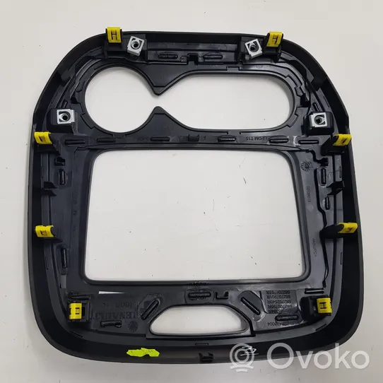 Renault Captur Console centrale, commande chauffage/clim 682705384R