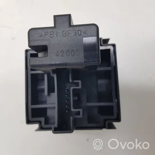 Renault Captur Headlight level height control switch 251900001RD