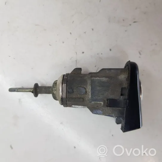 Volkswagen Polo IV 9N3 Coupe door lock (next to the handle) 837167168