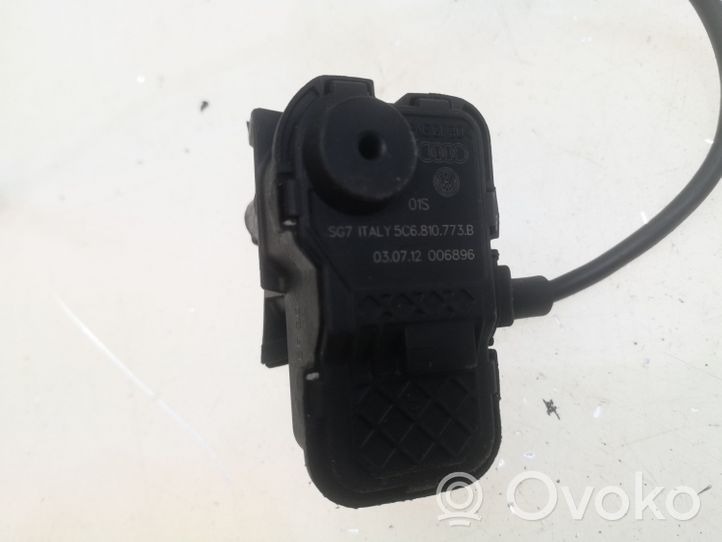 Volkswagen Jetta VI Serratura del tappo del serbatoio del carburante 5C6810773B