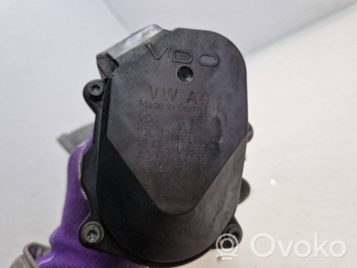 Volkswagen Golf VI Intake manifold valve actuator/motor 03L129086