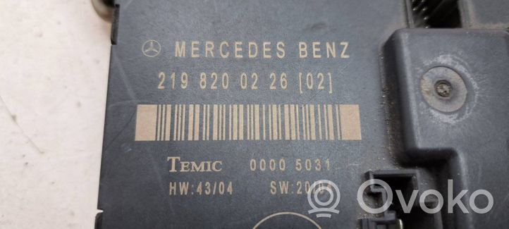 Mercedes-Benz CLS C219 Блок управления дверью 2198200226