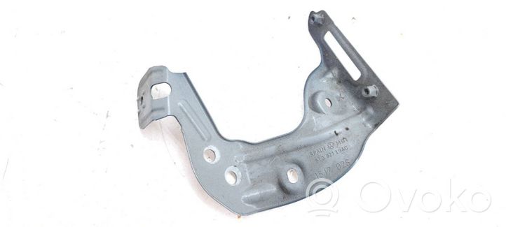 Volkswagen Golf Sportsvan Supporto di montaggio del parafango 510821136C