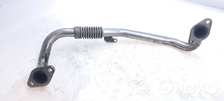 Volkswagen Tiguan Tuyau de raccordement solide EGR 03L131521