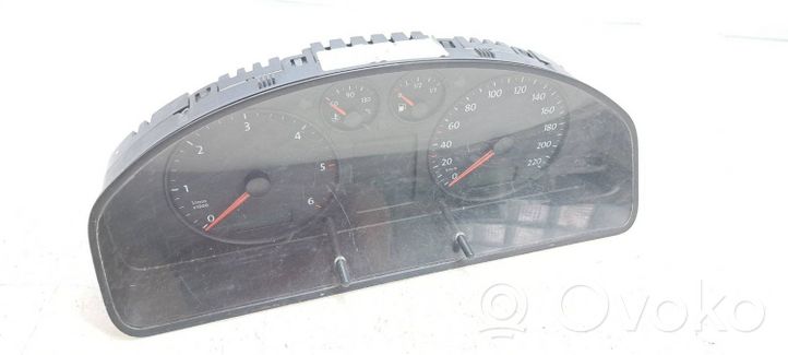 Volkswagen Multivan T5 Compteur de vitesse tableau de bord 7H0920850L