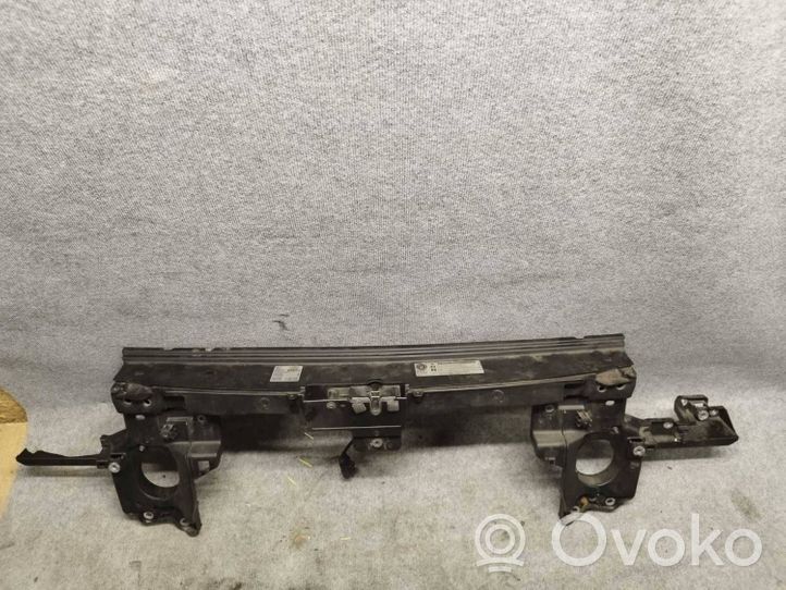 Volkswagen Touareg II Panel mocowania chłodnicy / góra 7P6805594