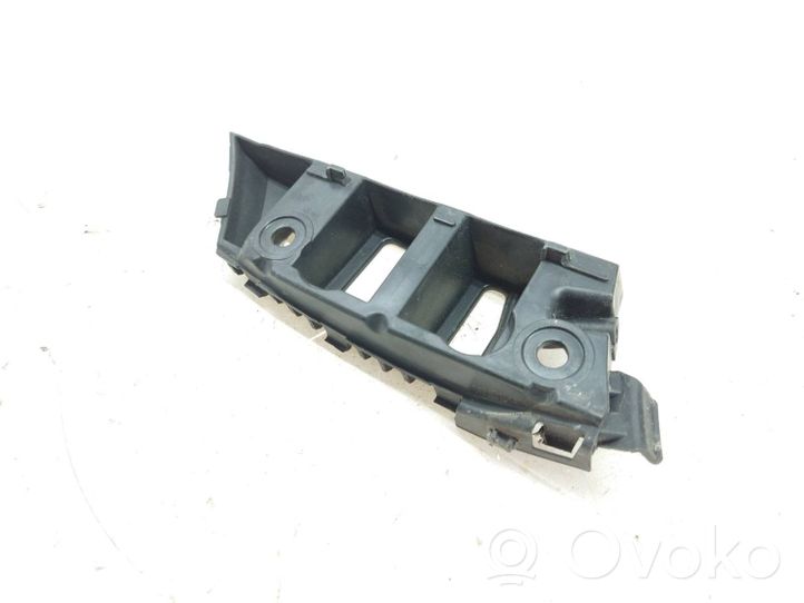 Volkswagen Tiguan Supporto di montaggio del parafango 5N0807183