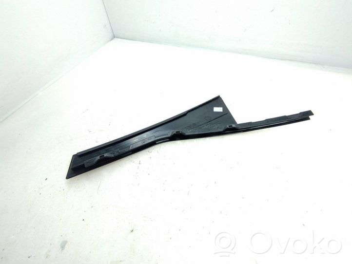 Volkswagen Touareg II Rivestimento modanatura del vetro della portiera posteriore 7P6839904