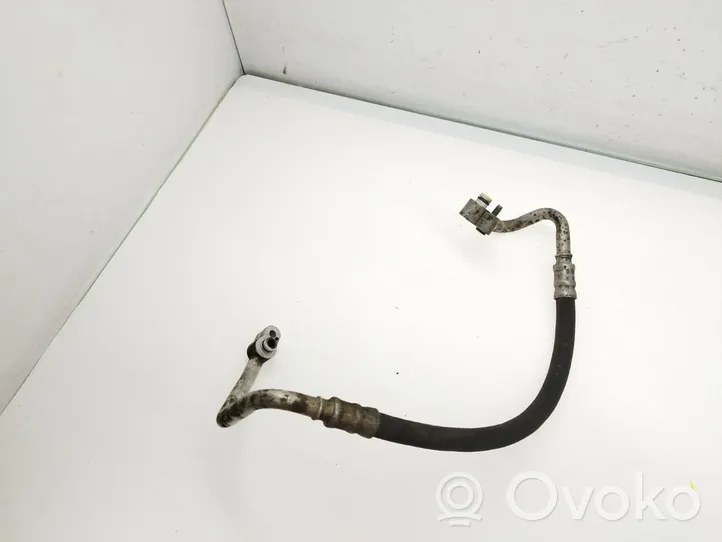 Volkswagen PASSAT B6 Air conditioning (A/C) pipe/hose 3C0820721D