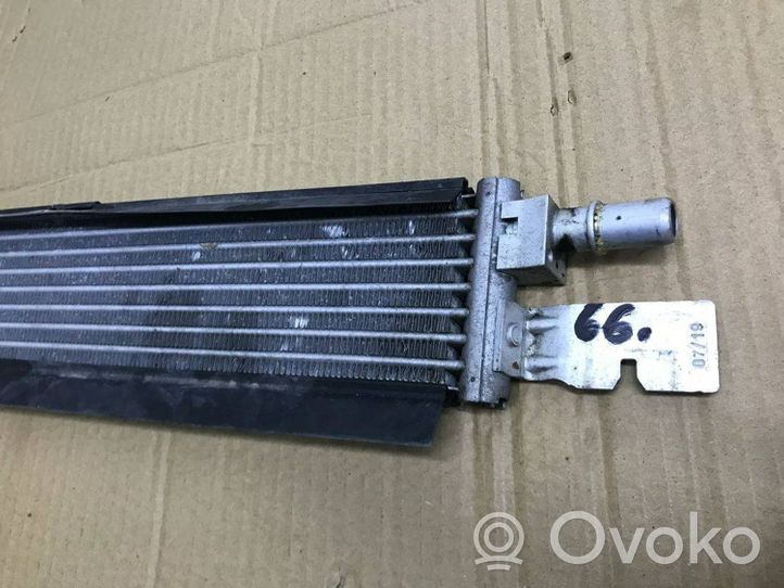 BMW 3 G20 G21 Radiateur d'huile moteur 9429794