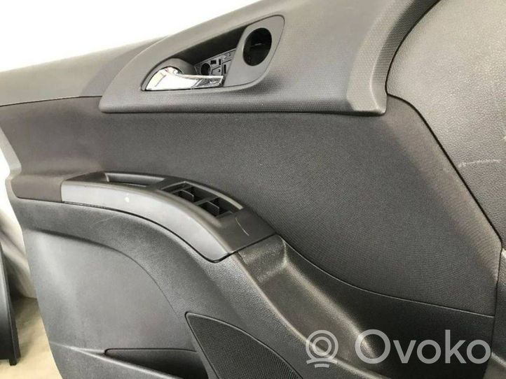 Opel Meriva B Boczki / Poszycie drzwi przednich 464275993