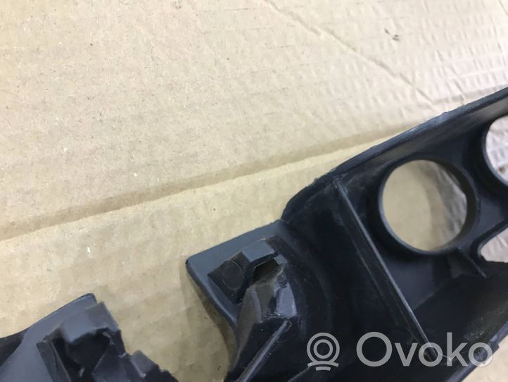 Audi A3 S3 8P Support phare frontale 8P0805608