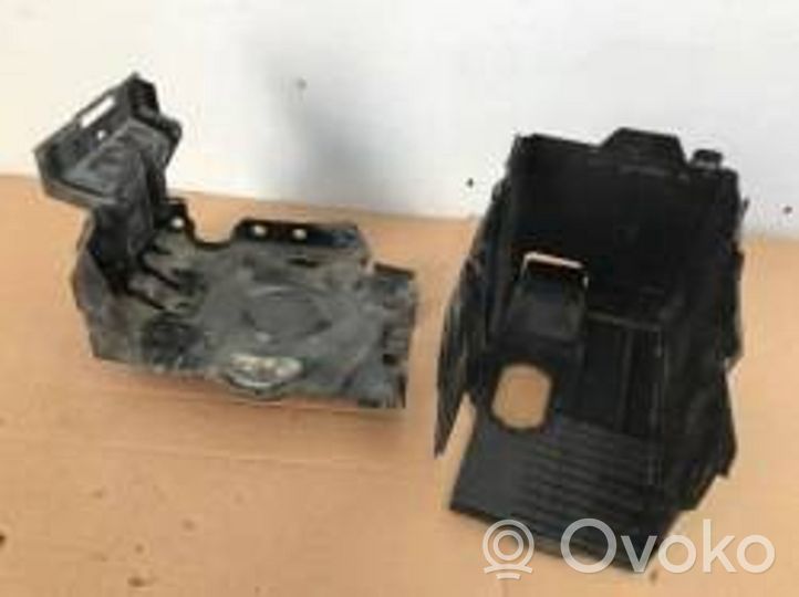 Citroen C4 I Couvercle de boîtier de batterie 9658356380