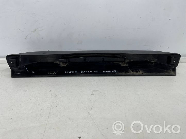 Iveco Daily 6th gen Luce d’arresto centrale/supplementare 465609999