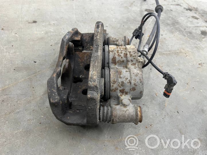 Mercedes-Benz Vito Viano W639 Pinza del freno anteriore 928903