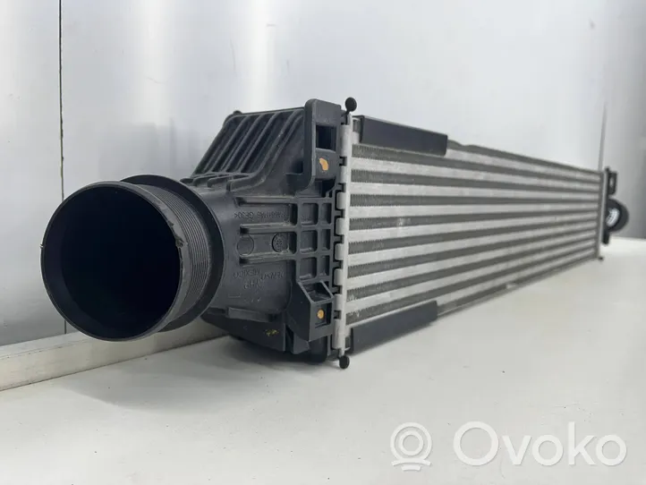 Audi A4 S4 B9 Chłodnica powietrza doładowującego / Intercooler 80a145805j