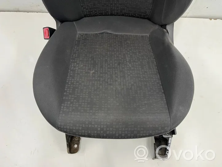 Fiat Qubo Fotel przedni kierowcy 