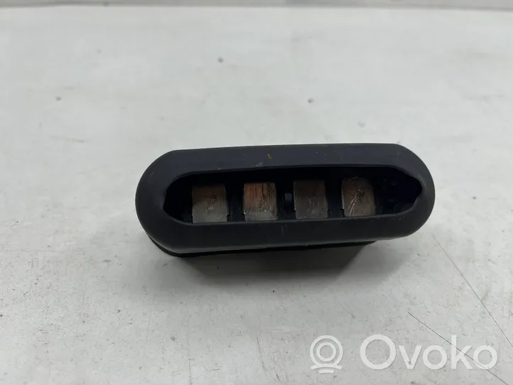 Fiat Qubo Czujnik otwarcia drzwi bocznych / przesuwanych 