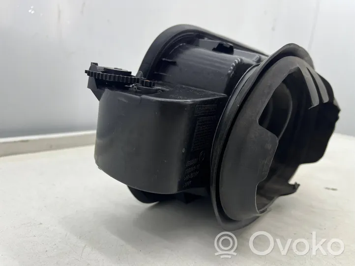 BMW 5 G30 G31 Sportello del serbatoio del carburante 7387939