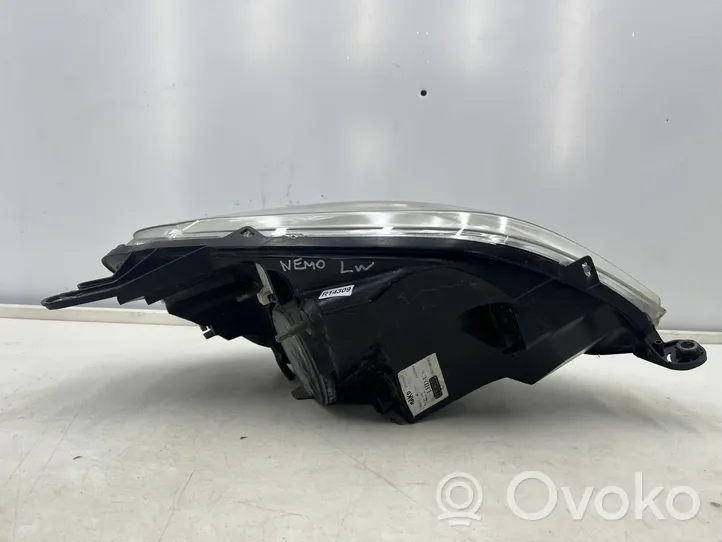 Fiat Qubo Lampa przednia 45570383