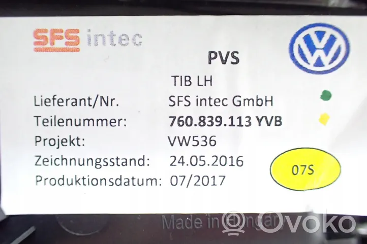 Volkswagen Touareg III Apmušimas galinių durų (obšifke) 760839113