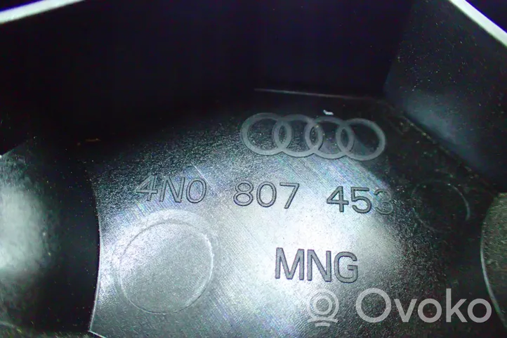 Audi A8 S8 D5 Uchwyt / Mocowanie zderzaka tylnego 4N0807453