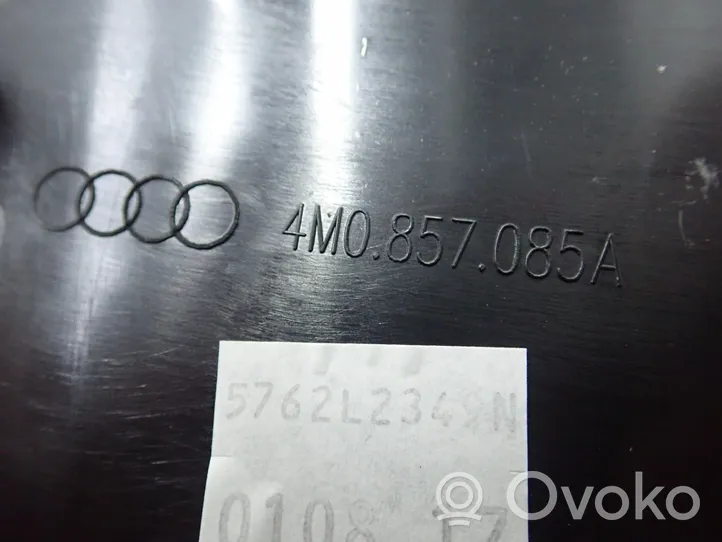 Audi Q7 4M Rivestimento estremità laterale del cruscotto 4M0857085A