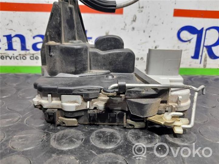 Peugeot 307 Moteur de verrouillage porte avant 