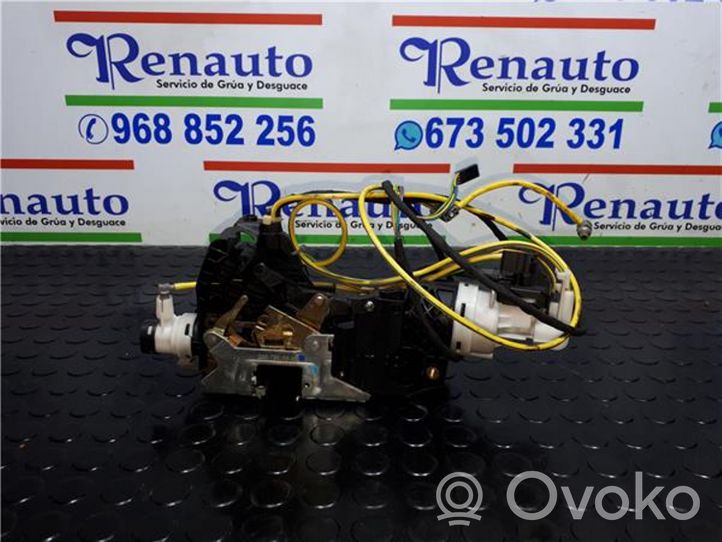 Mercedes-Benz S W220 Moteur de centralisation serrure de porte arrière 2207300335