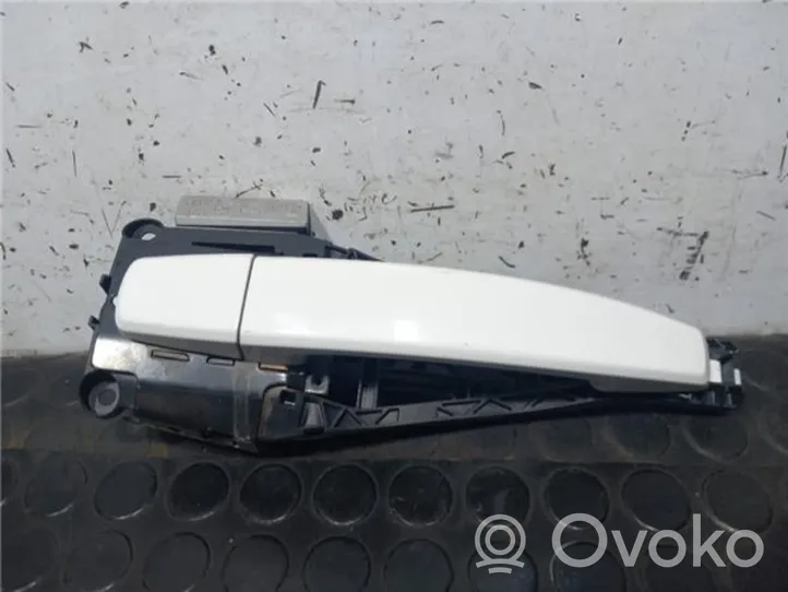 Opel Astra J Maniglia esterna per portiera anteriore 14096401