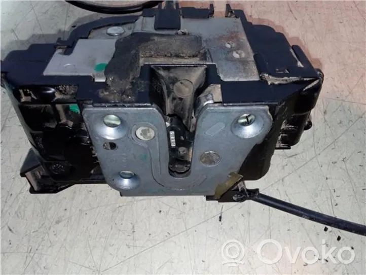 Renault Clio III Moteur de verrouillage porte avant 