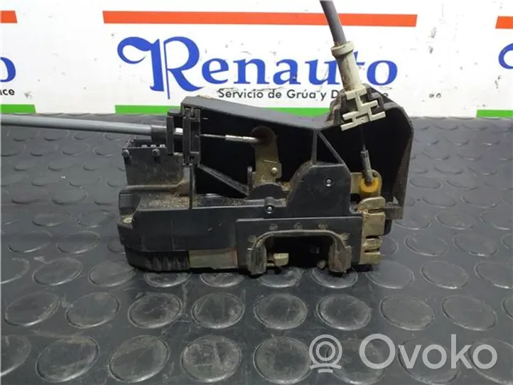 Opel Zafira A Motor de la cerradura de la puerta delantera 90561151