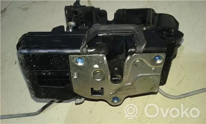 Chevrolet Captiva Moteur de verrouillage porte avant 