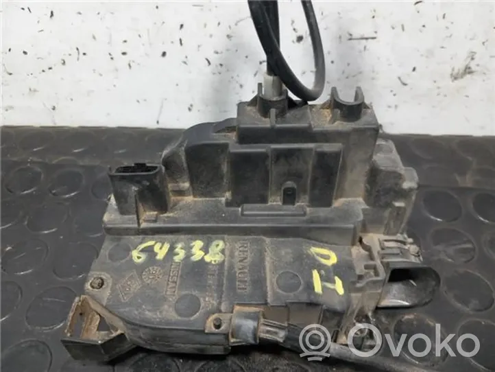 Renault Clio III Moteur de verrouillage porte avant 